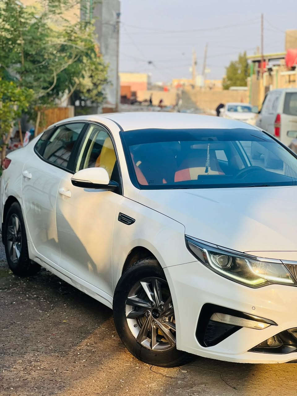 السلام عليكم اوبتيما خليجي 2019 
سياره اربيل سنويه 2026شهر 11تنتهي
سياره كفاله من الحادث ومن تصليح ومن صبغ 
فقط بيه كم دحجه شوف عين 
سياره نص فول 
تحكم بلستيرين 
مرايت شفط 
حساس امامي وخلفي 
كامره خلفيه
لايت LAde
لايت زنون 
سياره ماشيه 112
حدايديه جديده على ايدي 
سياره مامفتوح بيه برغي غير الحداديه 
سياره اريد مراوس بيع ماعندي مشكله اريد سياره توسان سبورتج  اذا بيه سعره 170بيه مجال قليل تواصل على هذا رقم ***********فقط واتساب هذا العنوان بصره معقل
