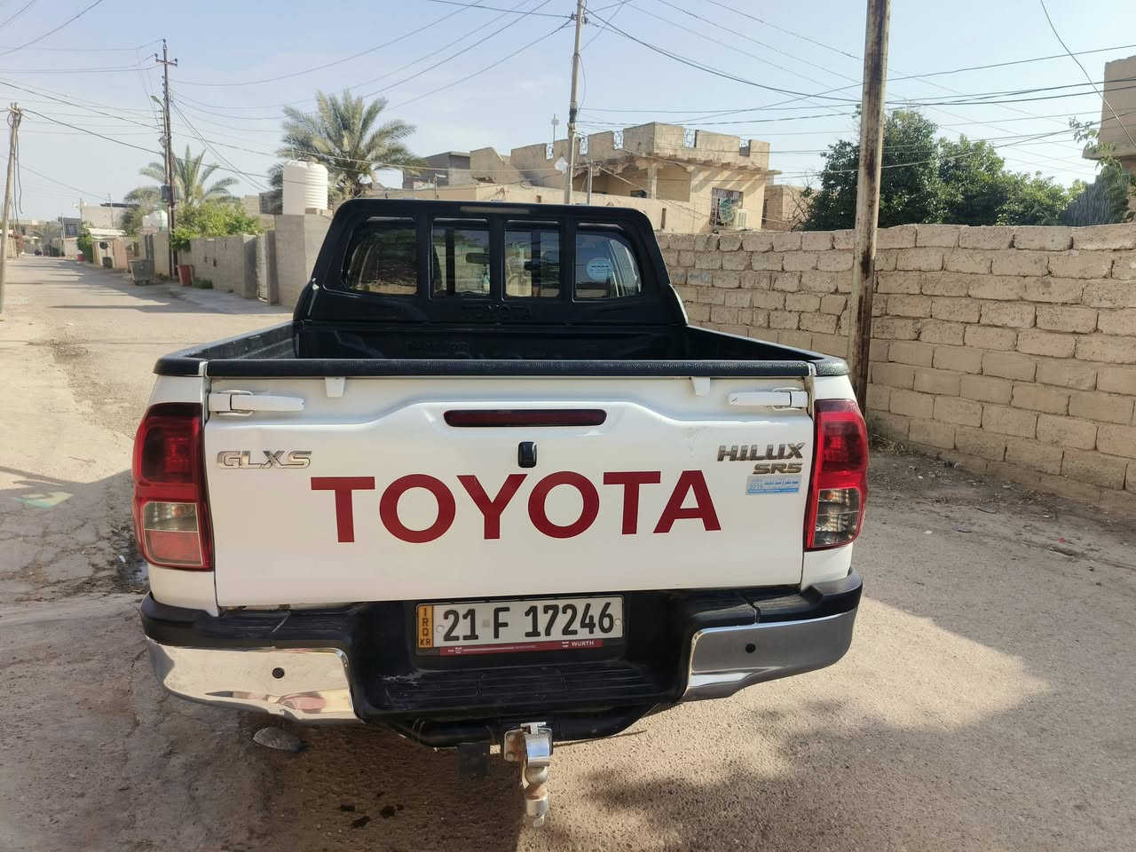 هايلوكس فورويل 2019 سيد نهرو محرك اربع سلندر 2.7
سيارة ماشية 100000
مكان صلاح الدين الضلوعية 
للاستفسار على رقم ***********
