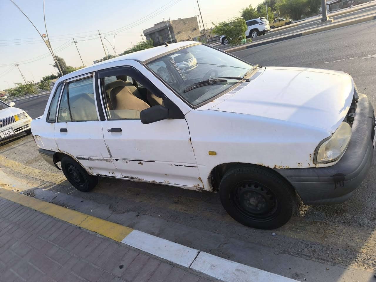 سياره مديل ١٤راعي شرعي يمي +يتعهد بلقرامات وتحويل سياره حلوه مكينه وكير خير من الله عوزهاا ترتيب بسيط عنوان البصره زبير رقم الهاتف ***********.. سعر ١٦وبيهاا مجال قليل

