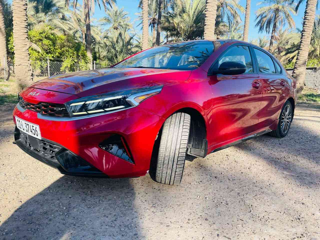 السلام عليكم للبيع كيا فورتي 2023 جي تي لاين فول مواصفات رقم بغداد بسمي سيارة جديدة حادث فقط دعامية أمامية بدون أي داخل مكاني بغداد السعر 160 ورقة وبيهة مجال قليل ***********
