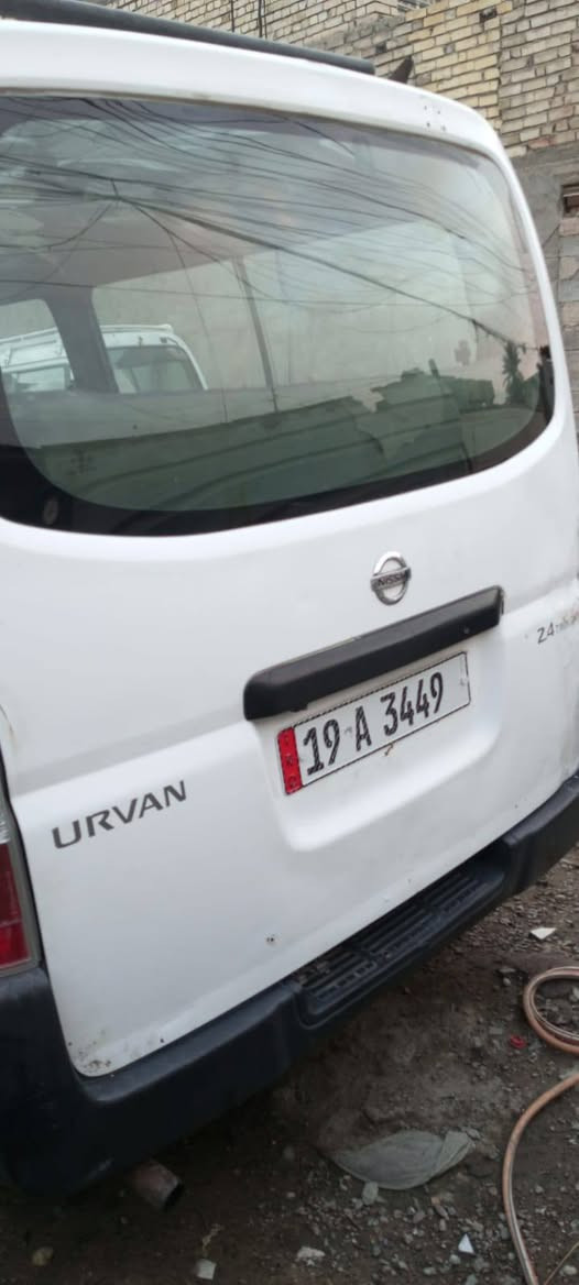 للبيع نيسان موديل 2007 رقم كربلاء انكليزي بسمي مكينه وكير خير من الله السعر 85 وبيه  مجال مكاني بغداد البياع الشهداء شراي يتصل على الرقم ويدلل ***********
