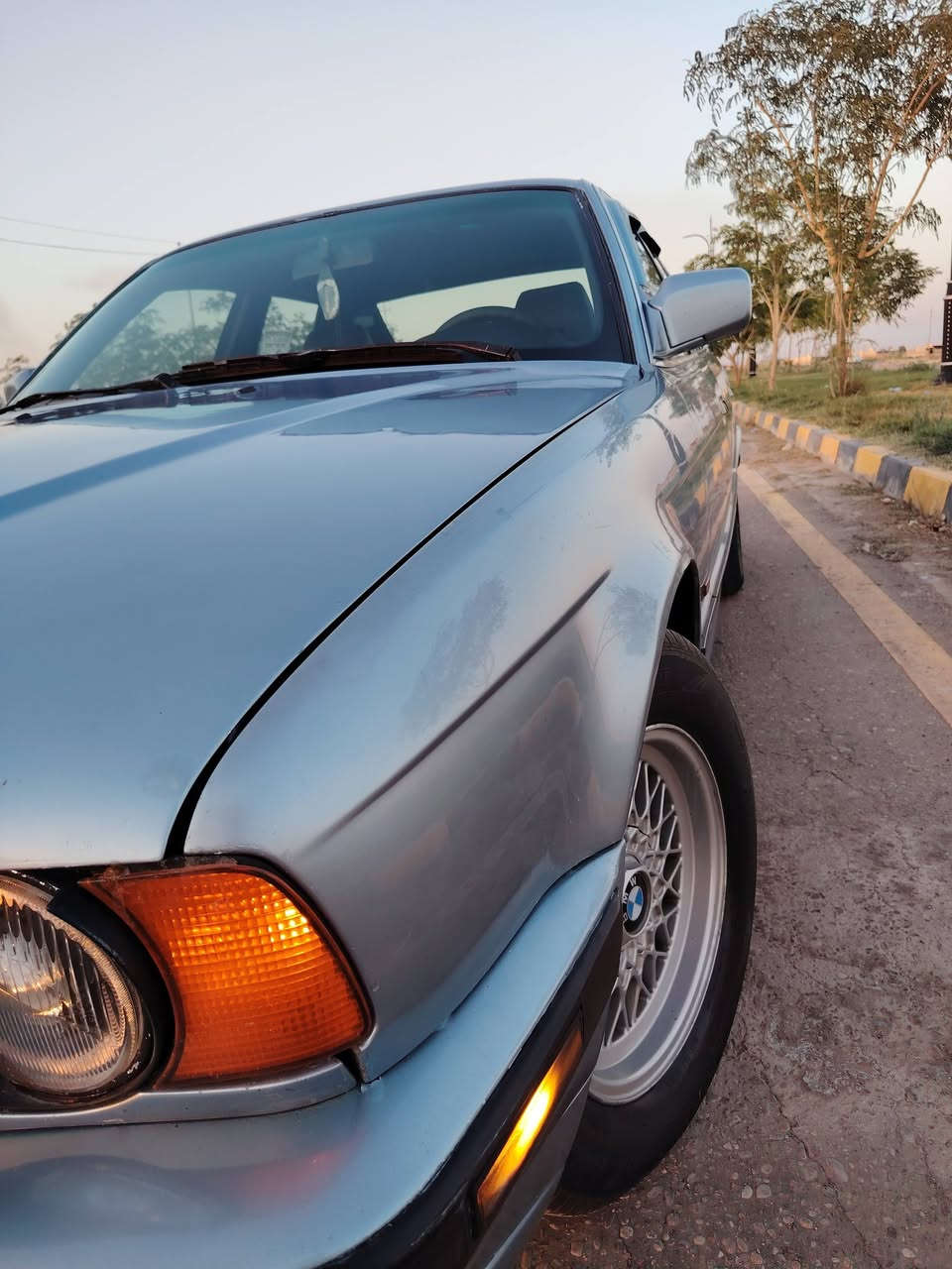 BMW 1991
بي ام دبليو موديل 1991

حجم ٥٢٥ اصل 

سيارة مصبوغة عام للمجالية فقط 

صدر امامي خلفي جديد 

تدفئة +تبريد كلها شغالة 

سلايت 

دبل چگمچة + دبل ايرباك 

غرفتها جديده جلد 

گير صقر مكينة  مسكر جديده 

شرط التحويل 

متواجد ع فيس 

مكاني تكريت

السعر / 68 $ ومجال بسيط


**إذا كنت صاحب هذا الإعلان وتريد حذفه لأي سبب، رجاءا أرسل رسالة إلى الدعم الفني**