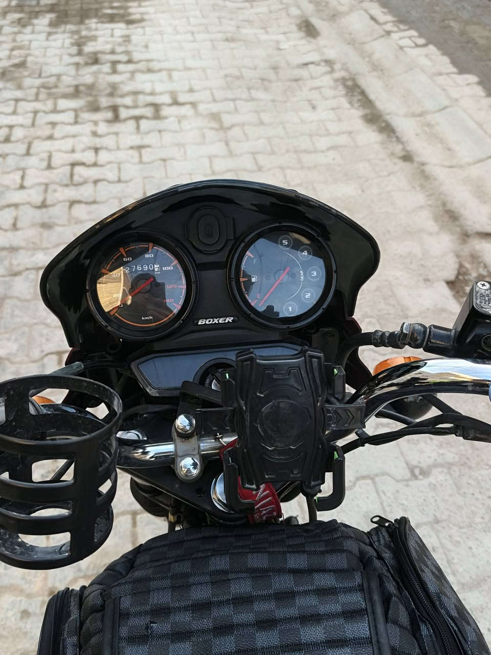 سلام عليكم
بوكسر2022
للبيع دراجه مناقصه اي شي شغل واطلع
رقم وسنويه باسمي
(ملاحضه الدراجه مجفته تجفيت شركه وكاله) 
رقمي:***********
السعر: 2250.(بيها مجال)
