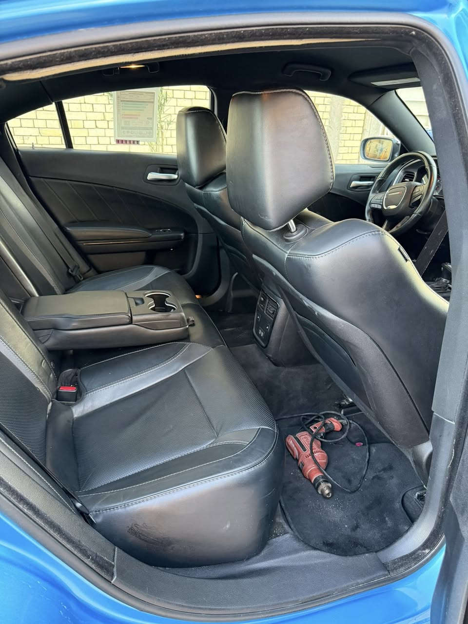 سلام عليكم
جارجر 2016 معلايه 2023 بلاك توب 
سياره كلش جديده ترايها مال 2023 
توا طبت للعراق
فول مواصفات جاهزه من كلشي تاير حداديه تبريد عبوه فيت بم 
جاهزه مجهزه ماتصرف ربع 
حادثها جاملغ بنيد مصبوغ مابيها فتح سياره اي شي 
سعر 205 بيها مجال للشراي
***********
