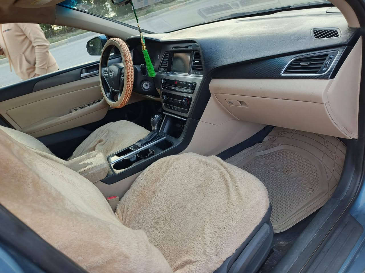 سلام عليكم سياره نوع سوناتا موديل 2017وارد امريكي بيه جاملغ خلفي حادث امريكه بدون دواخل باب اثر شخوط مرشوشه كلير والباقي كفاله عامه الاخير كفاله كير مكينه حداديه تخم تاير تبريد تدفىه تبريد ثلج شاير بل مري شاشه كامره حساسات امامي خلفي تحكم ستيرن جهتين خمسه ويل كب كشنات كهرباىي جلد مكينه 2400كشاف زنون سستم سماعات فول مواصفات عده الفتحه والبصمه سياره جاهزه خير من الله العنوان كربلاء السعر 108وبيه مجال حك الجيه الهاتف ***********بسمي تحويل مباشر ينويه لل 2030 اتصال فقط
