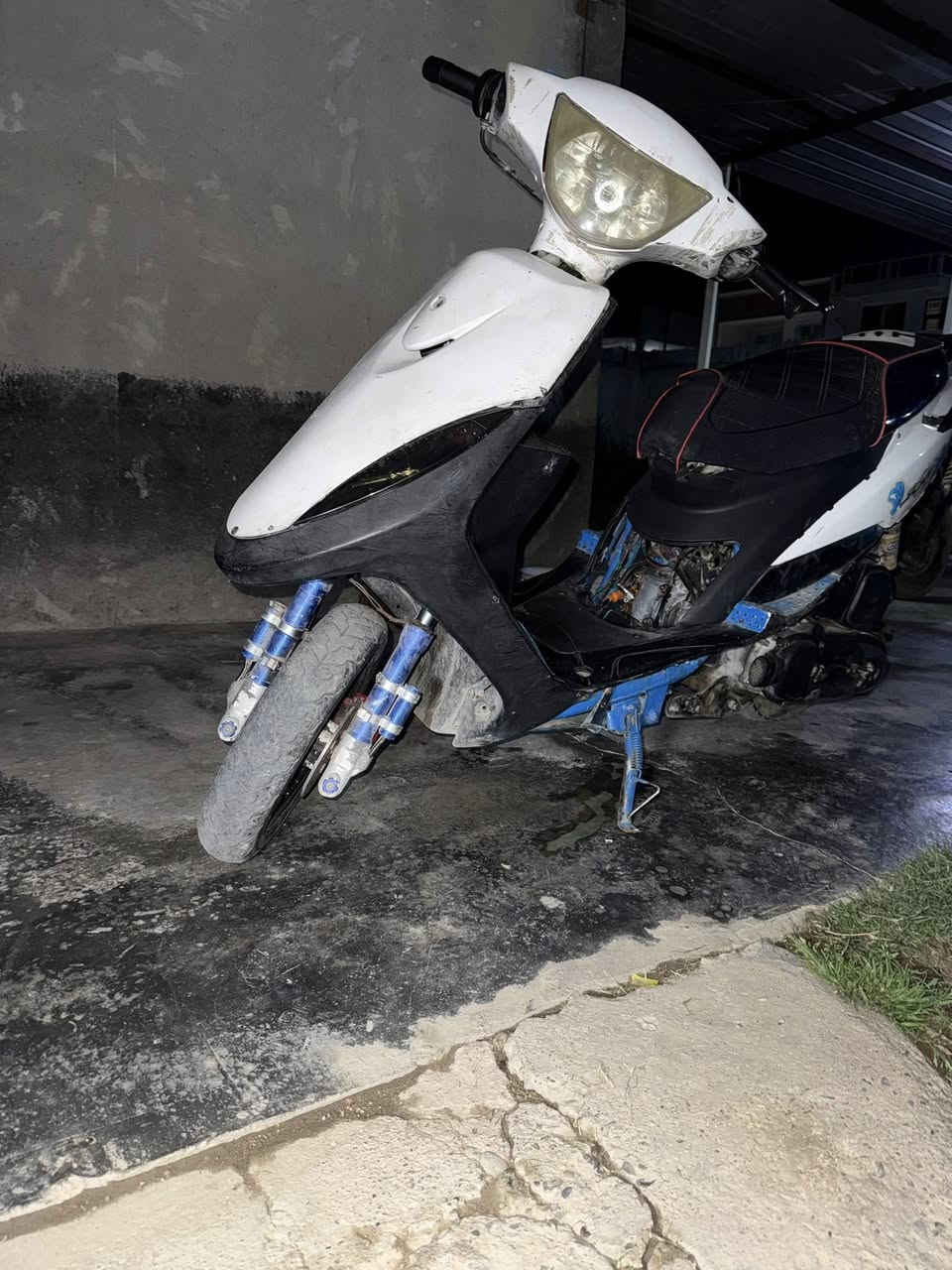 ماكس عدله للبيع شلعه ومعدل شك الكاع مبدل كلجات رياضي جدد  كلشي جديد بيه تجي وشوفه


**إذا كنت صاحب هذا الإعلان وتريد حذفه لأي سبب، رجاءا أرسل رسالة إلى الدعم الفني**