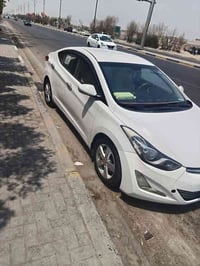 سيارة افانتي ٢٠١٢( سنويه٢٧ )  رقم بصرة ( سعر ٩٣ ) رقم الهاتف ‏‪0772579...