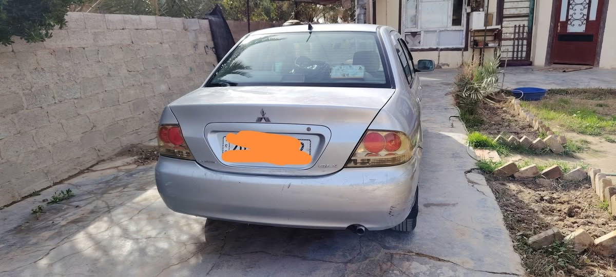 السلام عليكم لانسر ٢٠١٠ رقم ديالى محرك ١٦٠٠ 
السعر ٧٥
للاستفسار الاتصال على الرقم ***********
