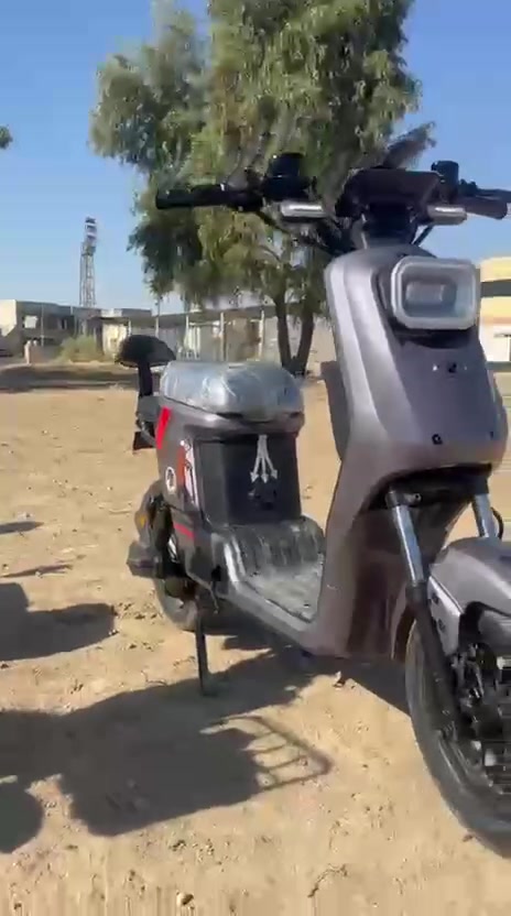 سلام عليكم عدي هاي شحن R8
تايرات جدد ت 
دبل سويج 
دبل بصمه 
موديل 2025
صاله شهرين من ماخده 
مرواسه ويه ايراني 
او بيع 
سعره 423وبي مجال للطيبين 
يعني دراجه مال بيت باتريات  بل شرط


**إذا كنت صاحب هذا الإعلان وتريد حذفه لأي سبب، رجاءا أرسل رسالة إلى الدعم الفني**