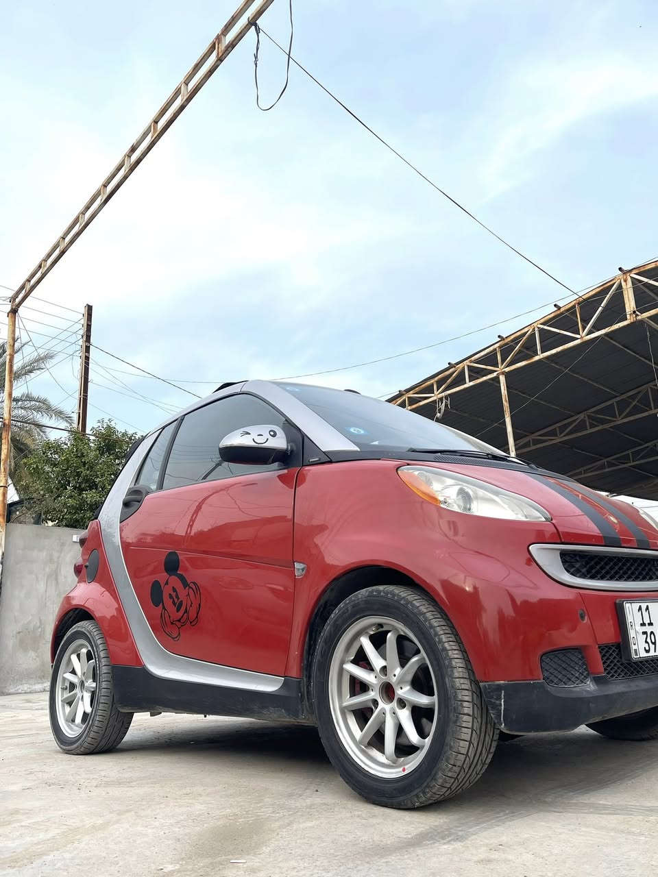 سلام عليكم 
بيع فقط مرسيدس سمارت 2008
رقم بغداد  الجديد شرط التحويل 
محرك شرط كير أوتوماتيك 
كهربائيات كلها شغاله وجاهزه 
تبريد شغال
داخل احمر 
تخم تاير ويل كب 
مكاني سامراء 
سعر45 بيه  مجال 
مكاني سامراء
***********
