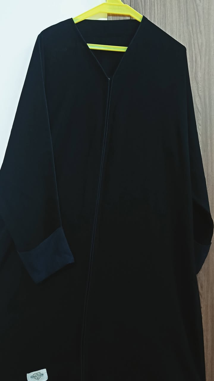 السلام عليكم بنات عبي خليجي باله القطعه على 6 فقط القطع الموجودة بالمنشور


**إذا كنت صاحب هذا الإعلان وتريد حذفه لأي سبب، رجاءا أرسل رسالة إلى الدعم الفني**
