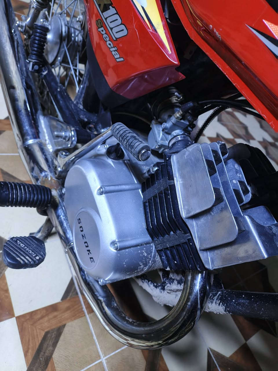 السلام عليكم 
درجه للبيع 
نوع ساسوكي ياباني خبط 
درجه موديل 25
اوراق كورتانيه 
سعرها ب900 
او مروس حساب لتفاق 
ولتوفيق للجميع


**إذا كنت صاحب هذا الإعلان وتريد حذفه لأي سبب، رجاءا أرسل رسالة إلى الدعم الفني**