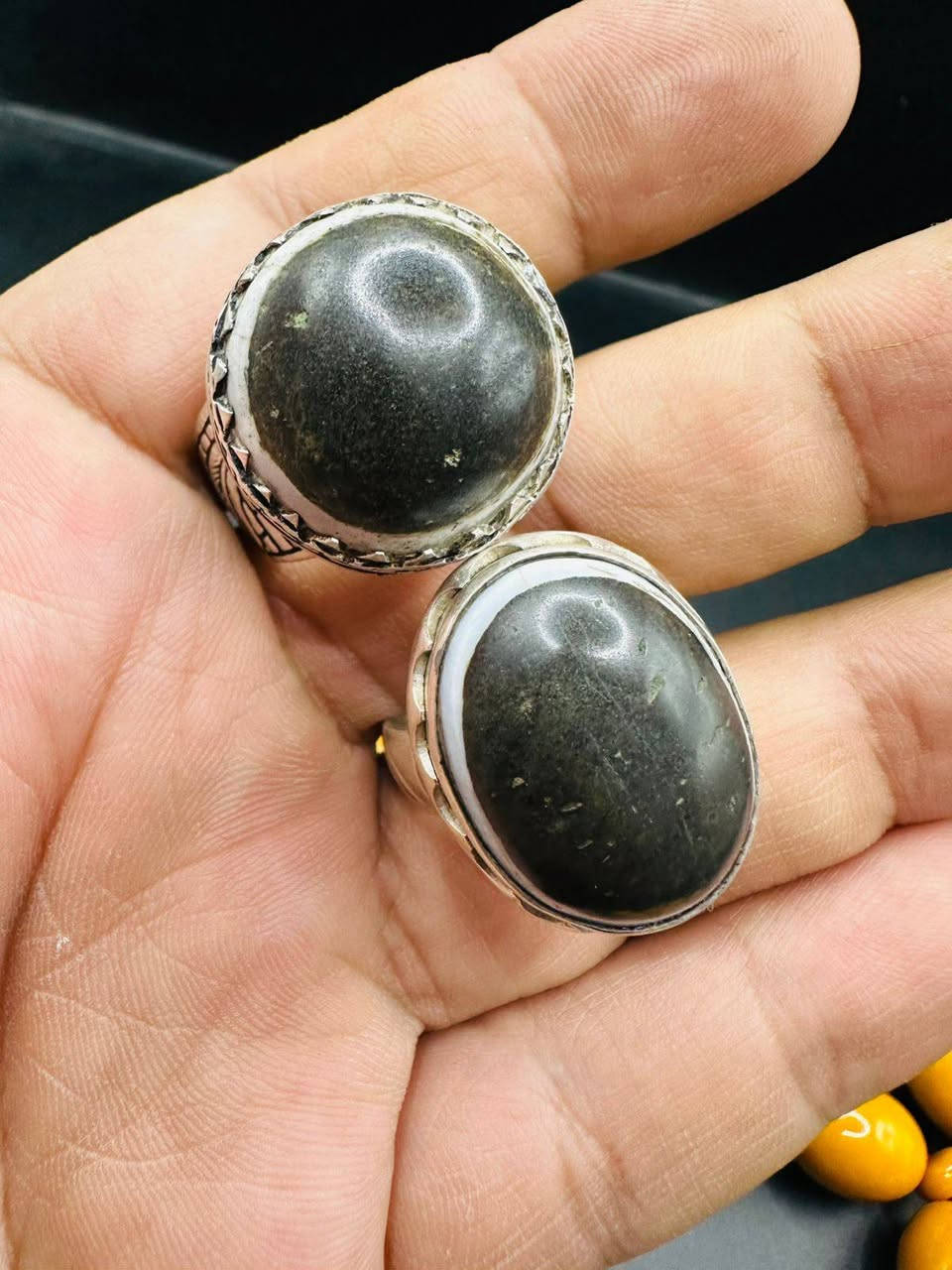 الجزع اليماني الصحيح جزع
بقري يماني فضه 925 صياغة يدويه ثقيله
للحجز والاستفسار مراسله الصفحة أو مراسله واتساب ***********
يوجد توصيل لجميع المحافظات
