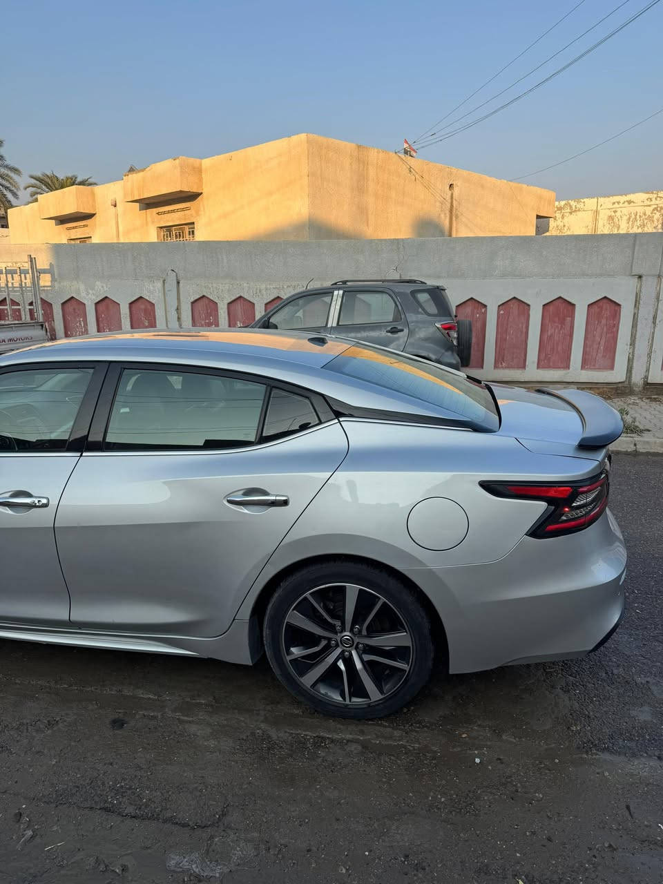 مرحبا حبايبي كل صور والسونار مسوي جديد كبل كم يوم موجود مع صور مكان سياره بغداد العامريه
سعر 133 وبيه مجال حك جيه
***********
نيسان مكسيما 2020 SV
لون سلفر 
رقم اربيل باسمنه مو باسم شركة وتحويل مباشر 
ضرر امريكا سرقه الجاملغات الامامي والبنيد وقبغ جنطه مطبوغات بدون لا شاصي لا لغد لابدنه ... قبغ جنطه تبدل نفس لون  ايرباك ستيرن سستم
تدفئه كشنات 
محرك 6 سلندر 3.500 
كير 7 نمرا 
رادار امامي + حساسات امامي 
 تشغيل بصمه تشغيل عن بعد ابواب بصمه لايت وكشافات بكلايت فول led حساسات خلفيه + كامرا  
نقطه عمياء 
تبريد قطعتين 
كشنات جلد 
صدر امامي خلقي جديد 
منظومة بانزين + منظومة هواء ادامة كامله 
ماشيه 154.000 كيلو
