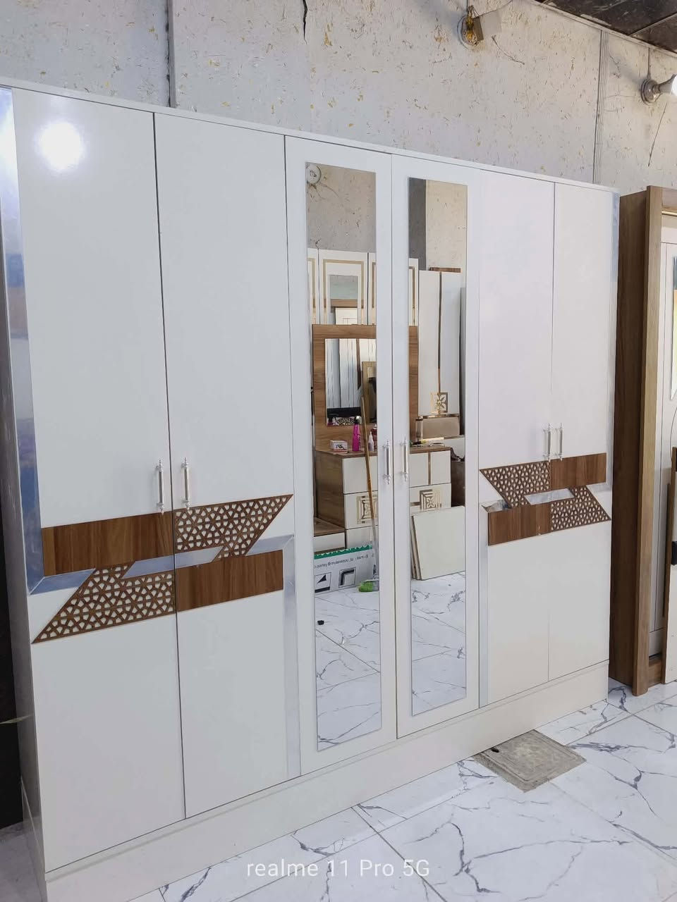 غرفة نوم تركي مستخدم😍💥 
 نضافة95💯
عدد القطع / 5
نضام / ابواب 🦋✨
سعر / 475🤍✨
شد ونقل داخل بغداد مجاني🛻
يوجود توصيل محافضات


**إذا كنت صاحب هذا الإعلان وتريد حذفه لأي سبب، رجاءا أرسل رسالة إلى الدعم الفني**
