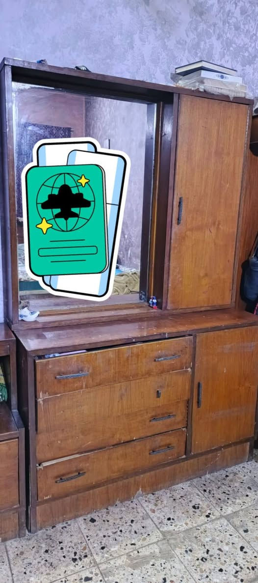 غرفه اخشاب لبيع سعر ٥٠٠الف بغداد جديده  
+964 772 747 5039
