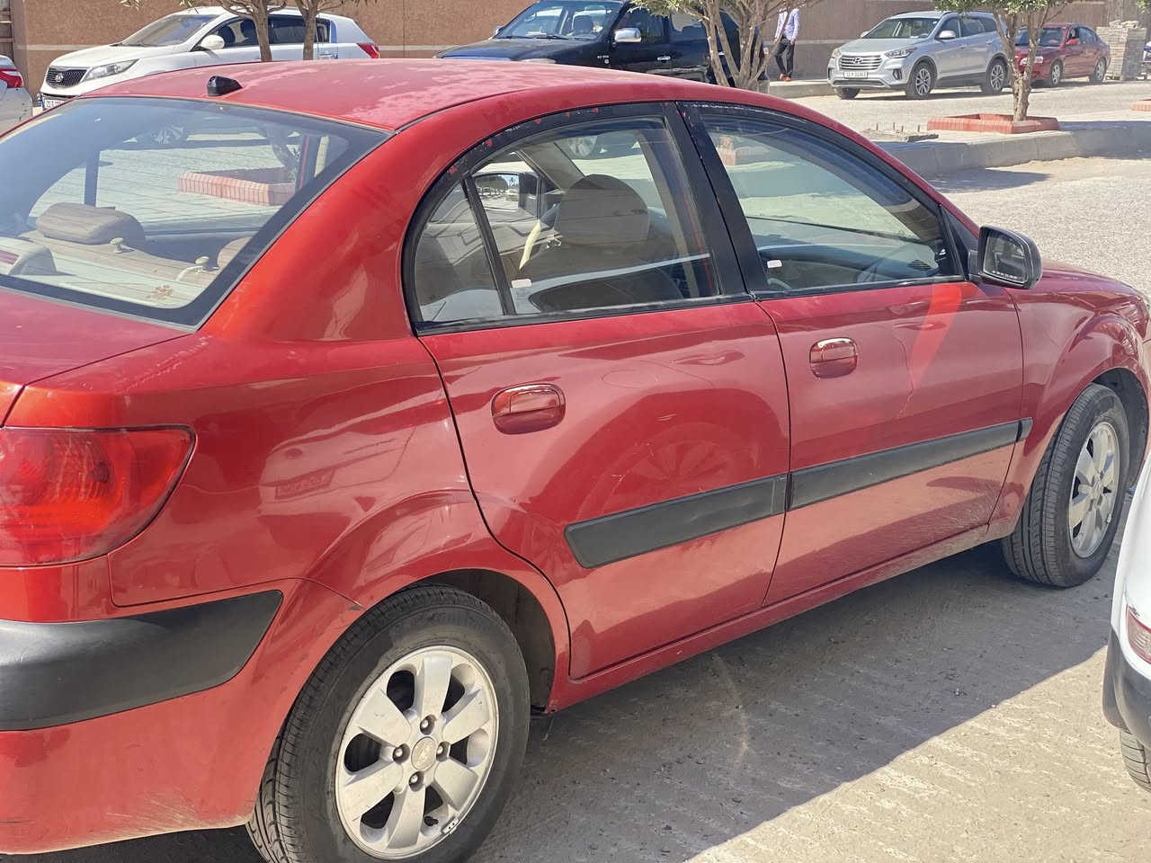 السلام عليكم
كيا ريو للبيع 
موديل2009
لون احمر  
سياره حلوه وجاهزه 
كير ومحرك شرط 
شاشه وكامره بيها
سنويه جديده ورقم  
وهزه جديده 
محرك1600 الاصلي تبريد + تتفئه شرط
لا صرف ولا نفخ
بسمي انا وشرط التحويل 
السعر85وبيها مجال 
ضررها مبدل صندوك فقط 
مكان السياره بعقوبه  
اتصال
***********
