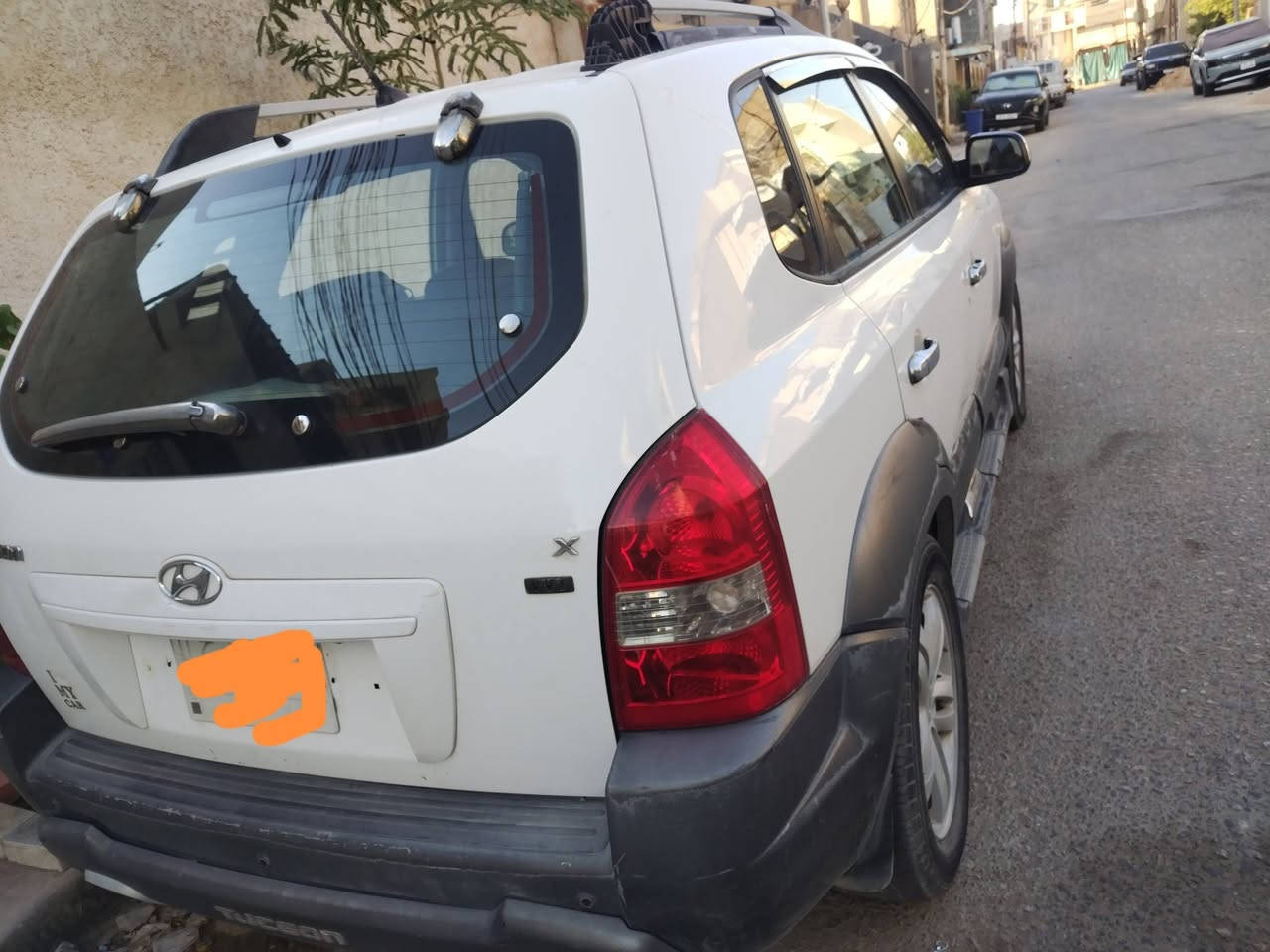 هونداي توسان ٢٠٠٩ رقم بغداد بأسمي مكفوله من الضربه والصبغ بيهه بعض الملاحظات البسيطه ماشيه ٢٠٨ الق مكاني كربلاء للاستفسار *********** رايده 115
