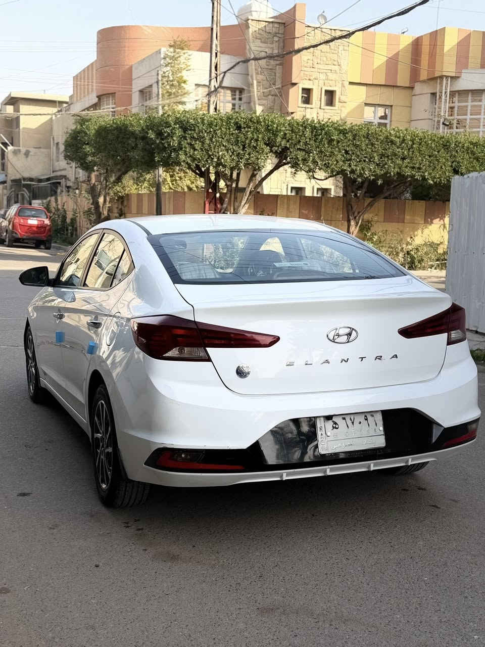 السلام عليكم 
النترا خليجي الشركة العامة 2020  
رقم بغداد تحويل مباشر 
(مكفولة من الصبغ والتبديل )
مواصفات 
فتحة 
مري شفط 
شاشة +كامرة 
تبريد قطعتين 
ماشية 78الف حقيقي 
مكينه كير مكفولات
السعر 152وبيهة مجال بسيط


**إذا كنت صاحب هذا الإعلان وتريد حذفه لأي سبب، رجاءا أرسل رسالة إلى الدعم الفني**