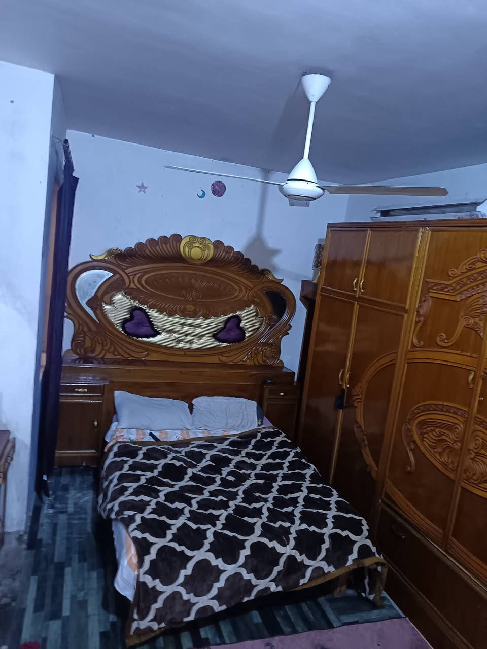 السلام عليكم غرفه صاج 6 ملاحق غرفه تكمه  نضافته كدامكم وبالواقع بعد احلا سعر مناسب سبب ضروف
عنوان مدينه الصدر رقم *********** شراي يتصل
وبخدمته
