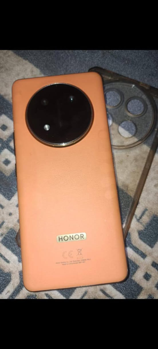 سلام عليكم حهاز فول موصفات جهاز شخط ما بي اسمه HONOR X9c ذاكرته 256العشوايه 12+12 90 فريم بل بوبجي سعر الجهاز 290و بي مجال للطيبين مكاني بغداد و هاذ رقمي متواجد عل فيس و عل واتساب ❤🤍


**إذا كنت صاحب هذا الإعلان وتريد حذفه لأي سبب، رجاءا أرسل رسالة إلى الدعم الفني**