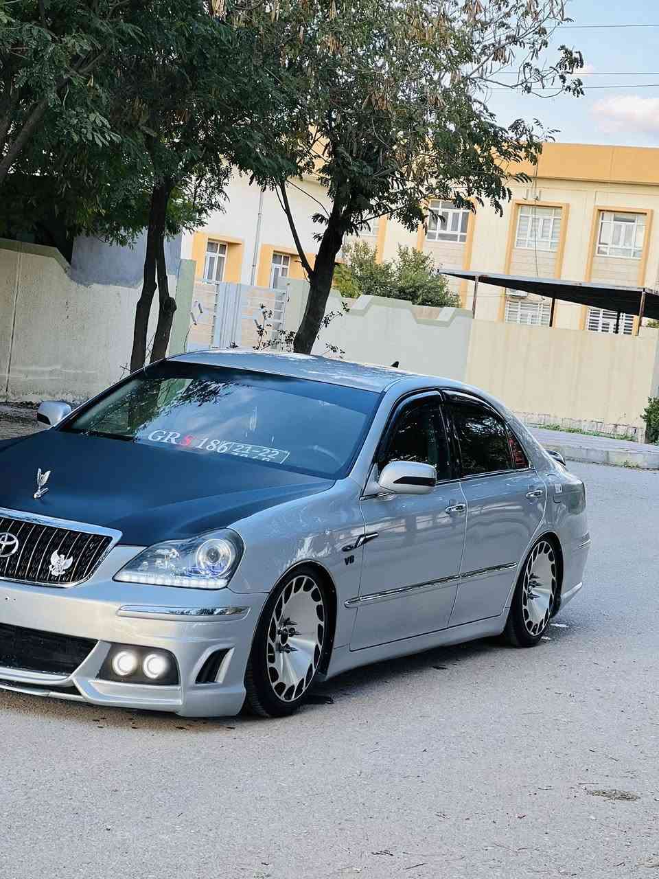 سلاوي خوا له هه موو لايه ماجيستا موس تاقانه 🩶🪬گورینوش اکە م
٢٠٠٦  ته نها جي موسي بوياخه بي ده عمو ليدران

ته نها سلايتو جلد نيه

مواسه فات ٣ په رده سه لاجه مه ركه زي كاميره پيشو دوا  كامل هه موو گياني ده سكاريه ٤ تايه و ويلي لوك لوكي له ژيره  سپيرو اشياي سنوقي 

مه زبوته ته بريت ساردوو گه رم مه زبوت ده عامي پيشو دواا سپورتي يابانه سالنساي سپورتو پؤبانك چوبه كاني حور كراوه جامي هه لگيراوه  كاره بايو  هه موو شتي مه زبوته هه موو شتيكم نوسيوه  سعري 56گلاو معامه له گورينوش به شتي به دلم بيت 

شوين كه لار  ***********
