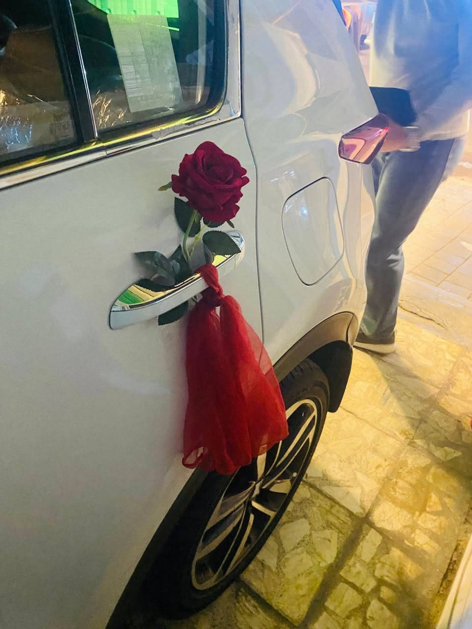 ترقبو كل ماهو جديد وحصري من مكتب الاخوين تأجير الكوشه 150والتوصيل مجاني تزيين سيارات الاعراس ب10 انواع السماعات للتأجير 10 للتواصل واتساب ***********
