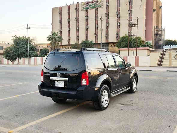 سلام عليكم للبيع نيسان بافندر سعر    92  موديل 2009 مكفوله  من ضربه رقم بغداد تحكم ستيرن سبعه ركب السياره جديده وجاهزه من كلشي كير محرك حداديه تخم تاير تبريد ثلج ستفسار أكثر ***********
