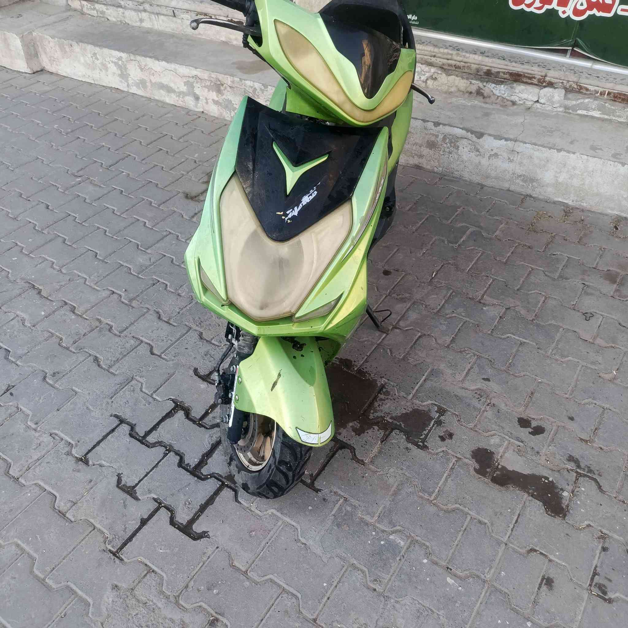 سكنس صيني دراجه صارله سنه متروكه جانت تشتغل من عفتهه هسه مادري بيه ابيع ع وضعهه.كوم حديد   85 وبيه مجال بسيط مكاني كربلاء سيف سعد  ***********
