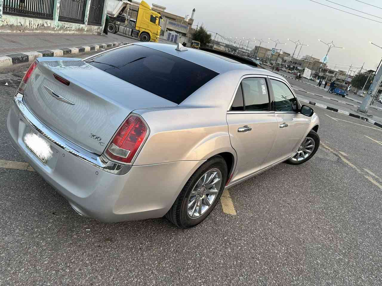 اوباما.    2014 كويتيه بدون حادث
نضافه فوق ١٠٠/١٠٠
متومه رقم وسنويه اربيل نكليزي شرط حاسبه
ادوات ادوات ادوات
كصه وحده فقط 

المواصفات 1/1شنو بالك تلكا بيهة اعله فئه
*مكينه ٣٦٠٠
*كير طياره
*بنراما
*خزن ميموري
*دوست بريك مع بانزين كهربا
*ستيرن كهربا
*كشن جلد تدفئه وتبريد
*برده خلفيه
*كلاص حار بارد
*كامره دواره
*بصمه+تشغيل عن بعد
*انضمه قياده
*شاشا اعطال
*شاشا كبيره
*تبريد ثلج+تدفئه
*سيدي جرجر ١٢قرص
*مسجل دمام ٩سماعات فول نقاوه
*حساسات امامي خلفي
*كير اوتماتيك +عادي+سبورت

*مكينه وكير كفاله عامه
*حداديه ١٠٠/١٠٠ولا غلطه ترايك مال ٢٢
*تخم تاير جديد ويل ١٨كروم 
*اكسل كفاله
*حجر بيئه موجود
*شلعه ومعدل تاكل تبليط
*نضافه غرفه ١٠٠/١٠٠
*نضافه كشر ١٠٠/١٠٠ولا زلغ ابد
*ايرباكات سليمه

سياره جديده معنه الكلمه كلبسه ما ناقصه شرط ربع دينار ما ذب عليه

مشكول الذمه وخرب الماتله ليعلق تعليق سلبي او يكسر بسياره 

مع حترامي لناس الطيبه 

مكان ميسان 
السعر اتصل وتدلل عيوني شلعهن 
***********
