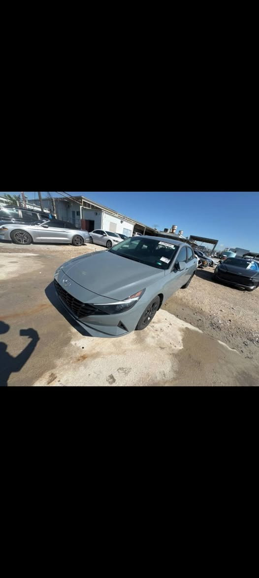 موديل 22 السعر 150 *********** بدون فتحه وجلد
