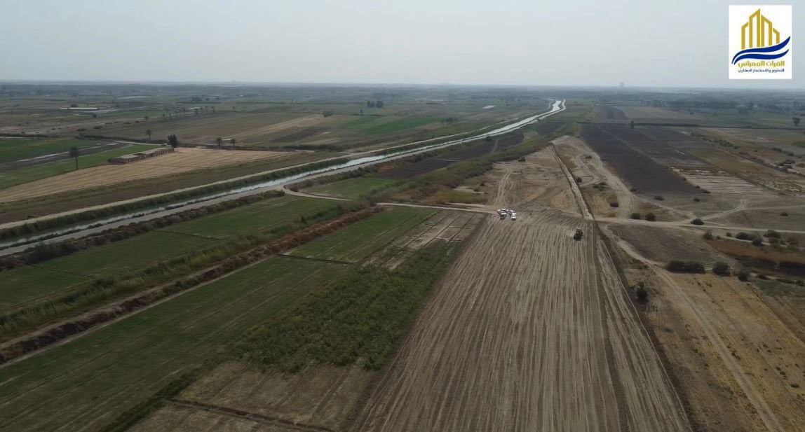 سلام عليكم
دومنين البيع في الفلوجه السجر الدوايه. 
خلف ال 10 مزارع الجديده وجه الدونم 100 ونزاله 25 
شارع 5. كامل الخدمات. 
تبعد عن التبليط وجدول علي سليمان 80 متر. 
جنس العقار طابو زراعي سند 25 تحويل ثاني يوم 

ايضاً توجد نص دونم مسيج هوا وبابه ويوجد دونم كامل مسيج هوا وبابه. 
الشوارع على 8 متر. 
***********
***********
