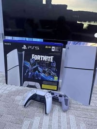 بلايستيشن 5 • سليم ديجيتال • يدتين اصليتين