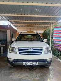 ٢٠١١ • محرك V6 • ٧ راكب