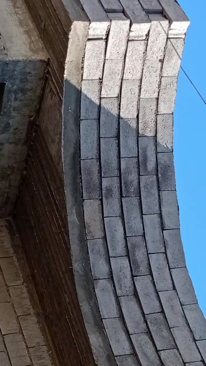 السلام عليكم كلهه كاعده لوبس أني
اسطه بناء 🏢 متفرق كل قوتي بناء شرط  ***********خابرني وتبشر
