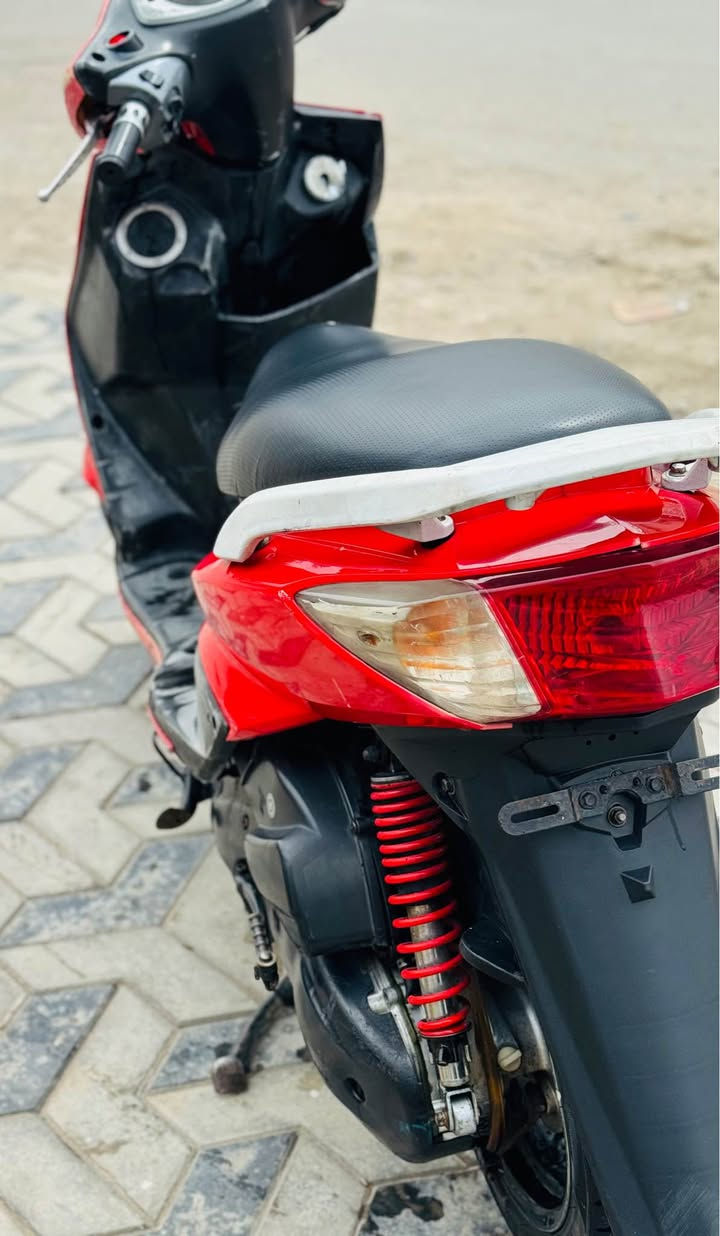 السلام عليكم سكنس فحل ❤️❤️كابريتر محرك بلادي اي نقص ما بيها كهرباياتها كلها شغاله تخم تاير مناقصه اي شي السعر ٦٥٠ وبيها مجال عنوان دوره شارع ٦٠ رقمي *********** بغداد, العراق
