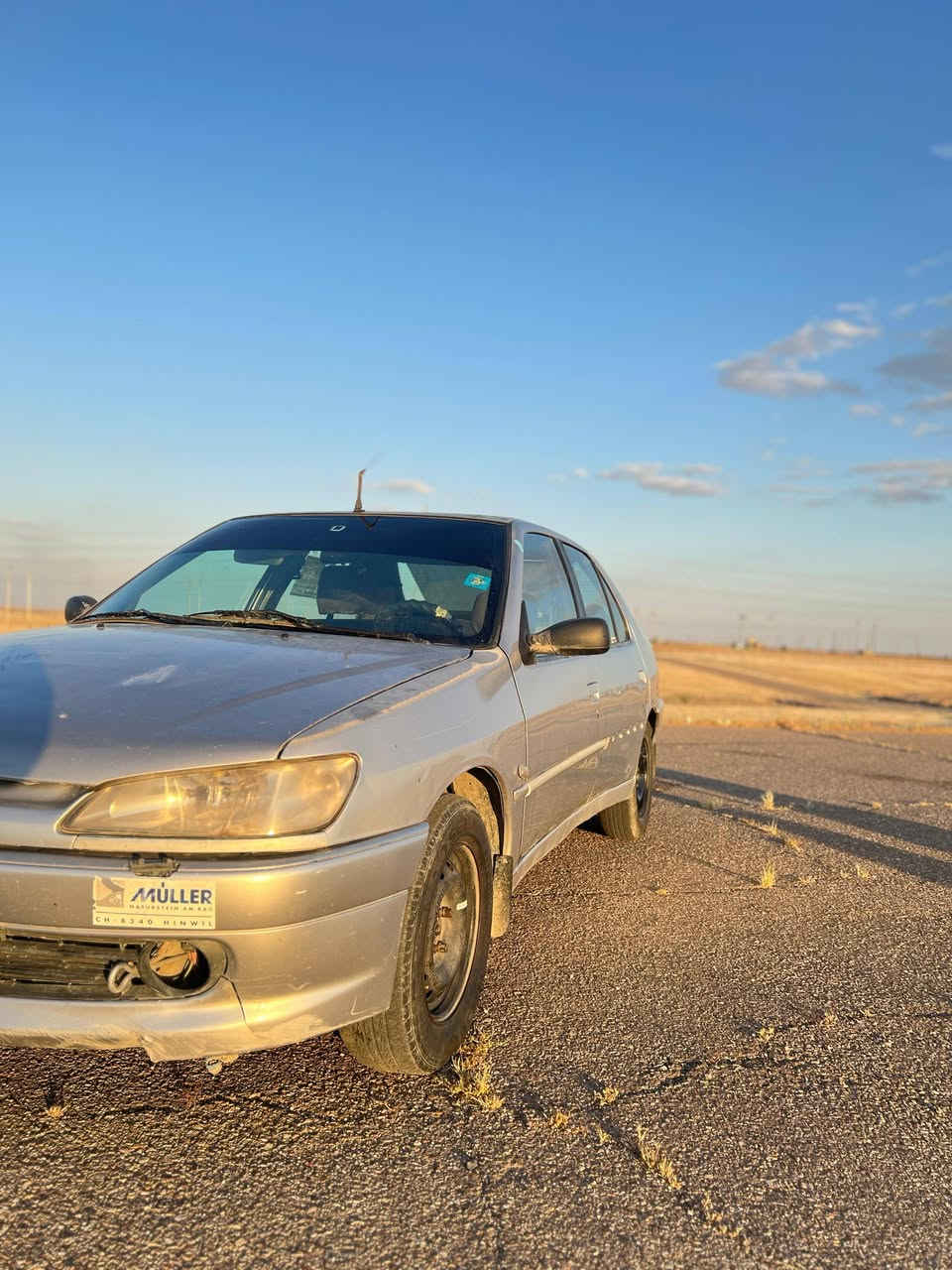 السلام عليكم 
بيجو 306 للبيع كير ومحرك شرط تاخذ بيها تراي للبصرة ٫مكفولة من الصبغ والمعجون السيارة بعدها على وضع الشركة ٫ تبريد ثلج❄️ سنوية بعدها ماصاقطة والهزة قبل شهرين مسويها شرط التحويل مكاني صلاح الدين بيجي السعر 49 وبيها مجال
للاستفسار ***********
