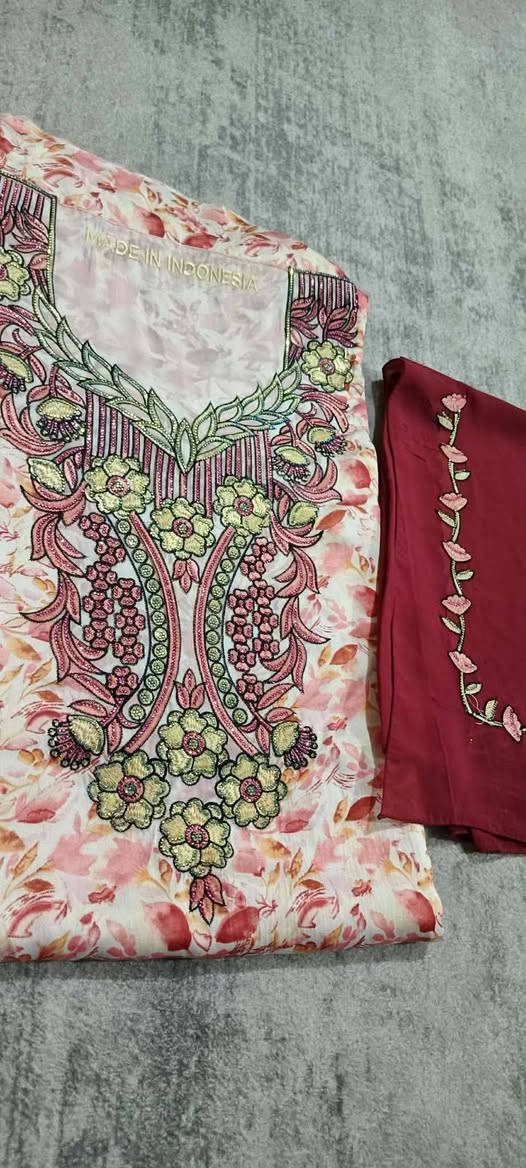 ترند  رمضان 2026 ✨✨
المخور الحرير الاندونيسي مع الشال الجرجريت الإماراتي بنقشات مميزة وألوان مختلفة ترندية 
القطعه تكون 4 أمتار شغل الصدر والردن يدوي مع ستراس 

يتوفر توصيل لجميع المحافظات


**إذا كنت صاحب هذا الإعلان وتريد حذفه لأي سبب، رجاءا أرسل رسالة إلى الدعم الفني**