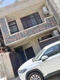 بيت للبيع محله 895 ز 31 بحاله جيده جدا يحتوي على مدخلين وصالة ضخمة وحم...