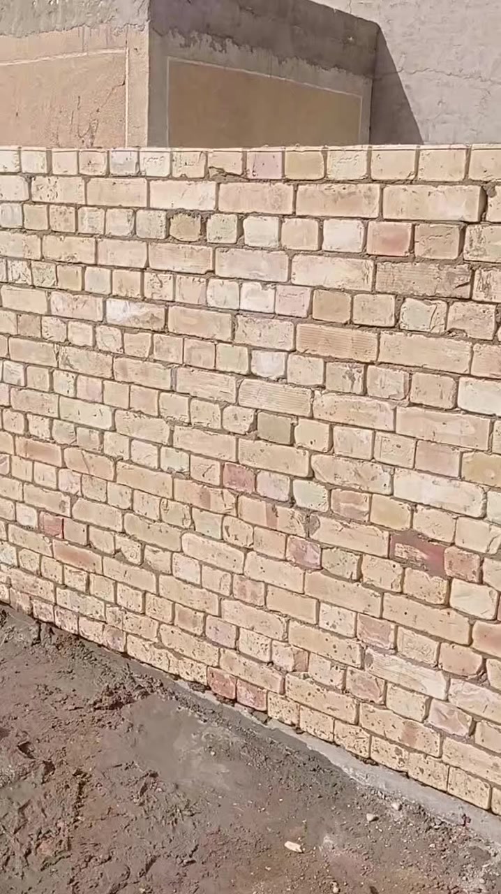 السلام عليكم موجود كادر بناء مصري شغل درجه اولى واسعار مناسبه للجميع رقم الواتساب ***********
