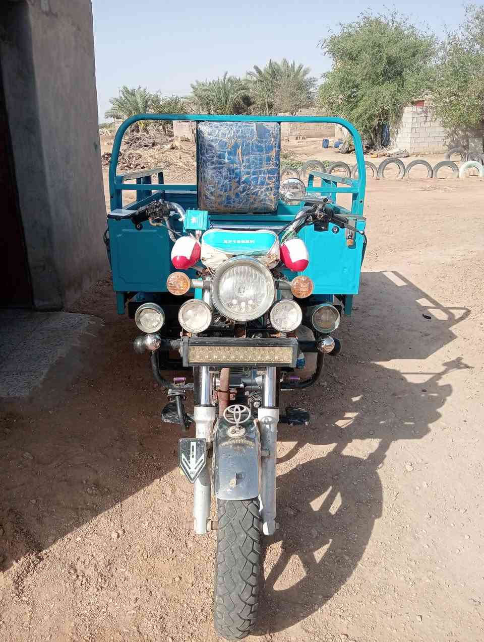 للبيع  تصال ***********
