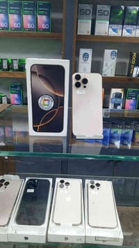 ايفون 16 برو ماكس ذاكره 256بطاريه 92 شرق أوسط مامفتوح وتر بروف شرط الف...