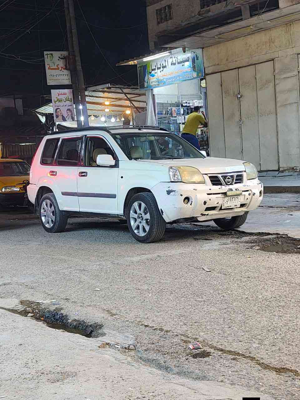 يا الله جمعة مباركة اخوان  من بعد أذن الادمن نيسان اكس تريل موديل ٢٠٠٣ بغداد السيارة 
يرادلهة ترتيب خارجي دعائية أمامية صبغ والخلفية تكعيد  والجاملغ الباغة  
تصليح فايبر كلاص 
 وعندي بعد دبل 
خلفي ذاب دهن هم ميسوة ينذكر بس للتوضيح 
تراي وين اطيب روحك توكل 
امان الله بس بانزين وتوكل 
وهاذة رقمي *********** مكاني بغداد الدورة
