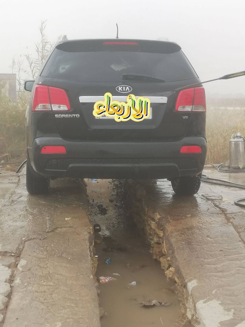 السلام عليكم كيا سورنتو للبيع ترهم مراوس  موديل 2012  خليجي فول مواصفات ١/١ لون اسود    بيه  البارد   موجود السونار   سنوية وهزة جديدة  مشروع وطني تحويل ثاني يوم ماكو اي شكالل
مواصفات السيارة

(1) بصمة+ بنراما+ انظمة قيادية
(2) اشايرة بل مري ومري شفط+ بصمة ابواب
(3) شاشة كبيرة+ كامرة خلفية+ تحكمات ستيرن
(5
4) سبعة راكب+ ثلاث قطع تبريد
(5) مكينة ستة سلندر مكفولة+ زراكات امامية
(6) كير ١٠٠/١٠٠+ كشنات جلد وكهرباء
(7) صدر وتبريد وتدفئة درجة اولى
(8) ميكانيكيات وكهربائيات وحدادية مكفولات
(9) تخم تايرات جدد+ داخل غرفة جديدة
(10) السيارة جاهزة مابيها اي نقص
(11) االمكان السماوه قضاء الوركاء  للاستفسار
***********
