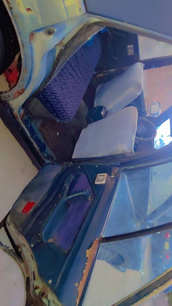 سلام عليكم سوبر 85 مكينه وكير مكفولات جدد ثنين حداديه جديده دواخل نضيفه تريد وكاله تريد تحويل سعر17بيه مجال عنوان ناصريه شطره ***********
