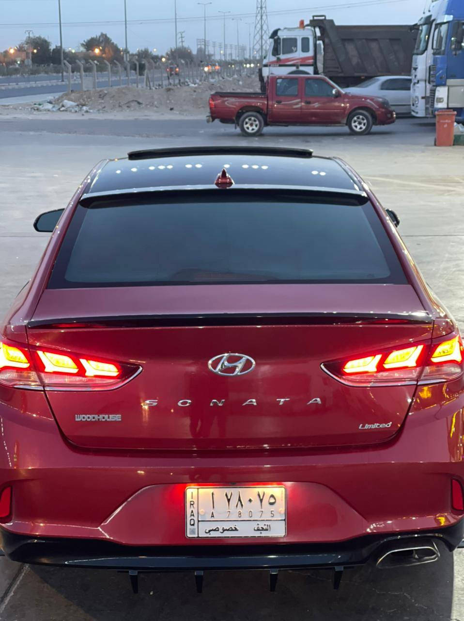 سوناتا 2018 Sport لمتدد فول مواصفات 
محرك 2400   
فتحت سقف   
رادارات   امامي خلفي جانبي 
شاشه بلاد ابل كار بلي _كامره 
نظام النقطه العمياء 
ستيرين دي رياضي 
تبريد شاشه+ مناخين منفصل
تبريد + تدفئه الكشنات الاماميه 
فول تحكم سترين 
خزن كشنات عدد ٣ 
كروز سرعه 
مقاعد اماميه كهرباء 
ثلاثه وضعيات قياده (نورمل_سبورت _ايكو)
تبريد قطعتين 
لايتات فول  LED متحرك ويا استرين
ترحيب عند الاقتراب +فتح الصندوق عن الاقتراب  
3  بصمات 

حادثه بنيد بدون مرفوق بل منشور 

مكاني النجف الاشرف

السعر143

للاستفسار اتصل على هاذا الرقم وبي واتساب
***********
