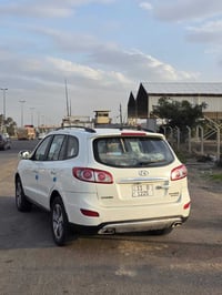 سنتافي 2012 فول مواصفات V6 سياره نضيفه وجاهزه تبريد تدفئه محرك  گير كف...