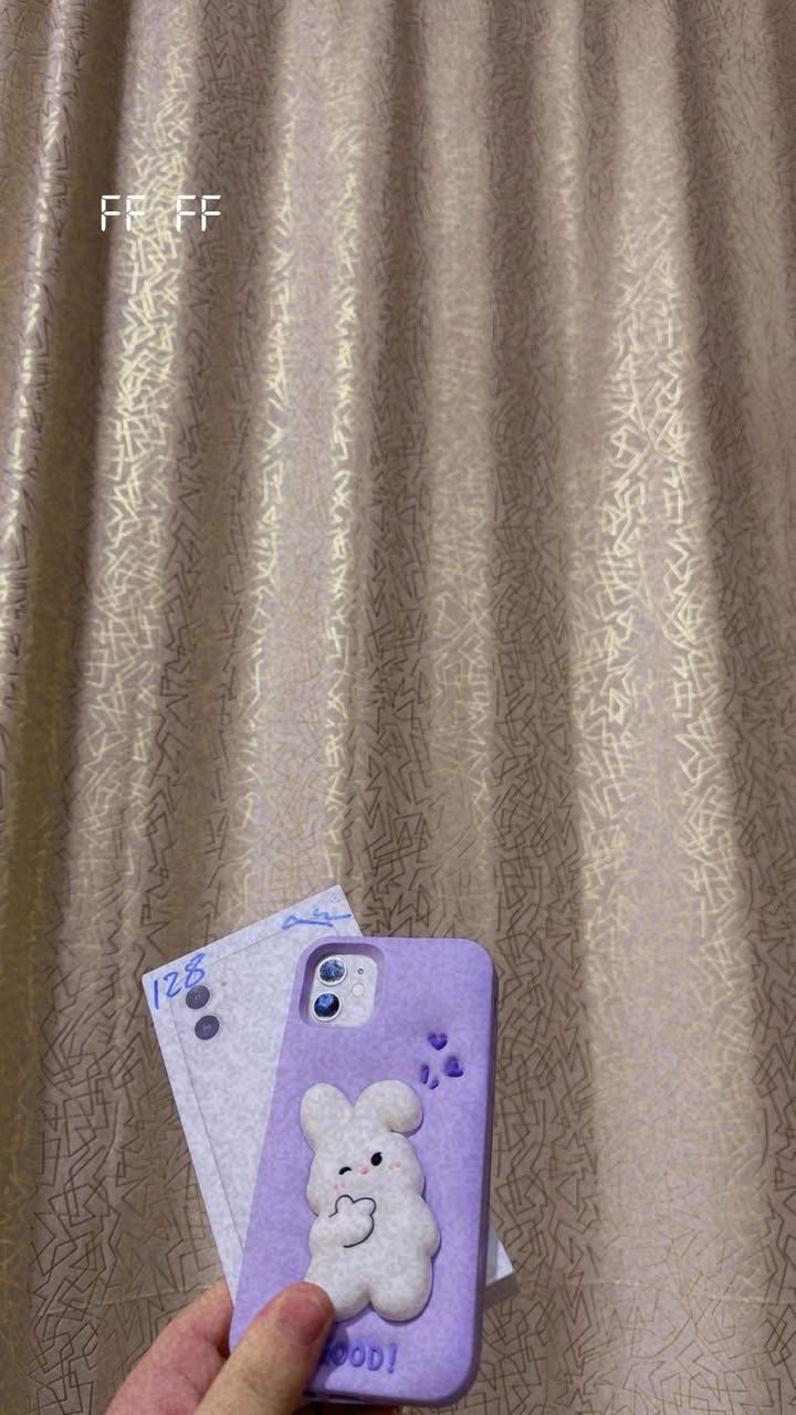 ايفون 11 العادي بطاريه 94 مامفتوح كارتون كامل ملحقات ذاكره 128 مراوس من 11 برو ماكس وفوك شنى عندك راسلني واتساب فقط *********** وبيع حسب القناعة
