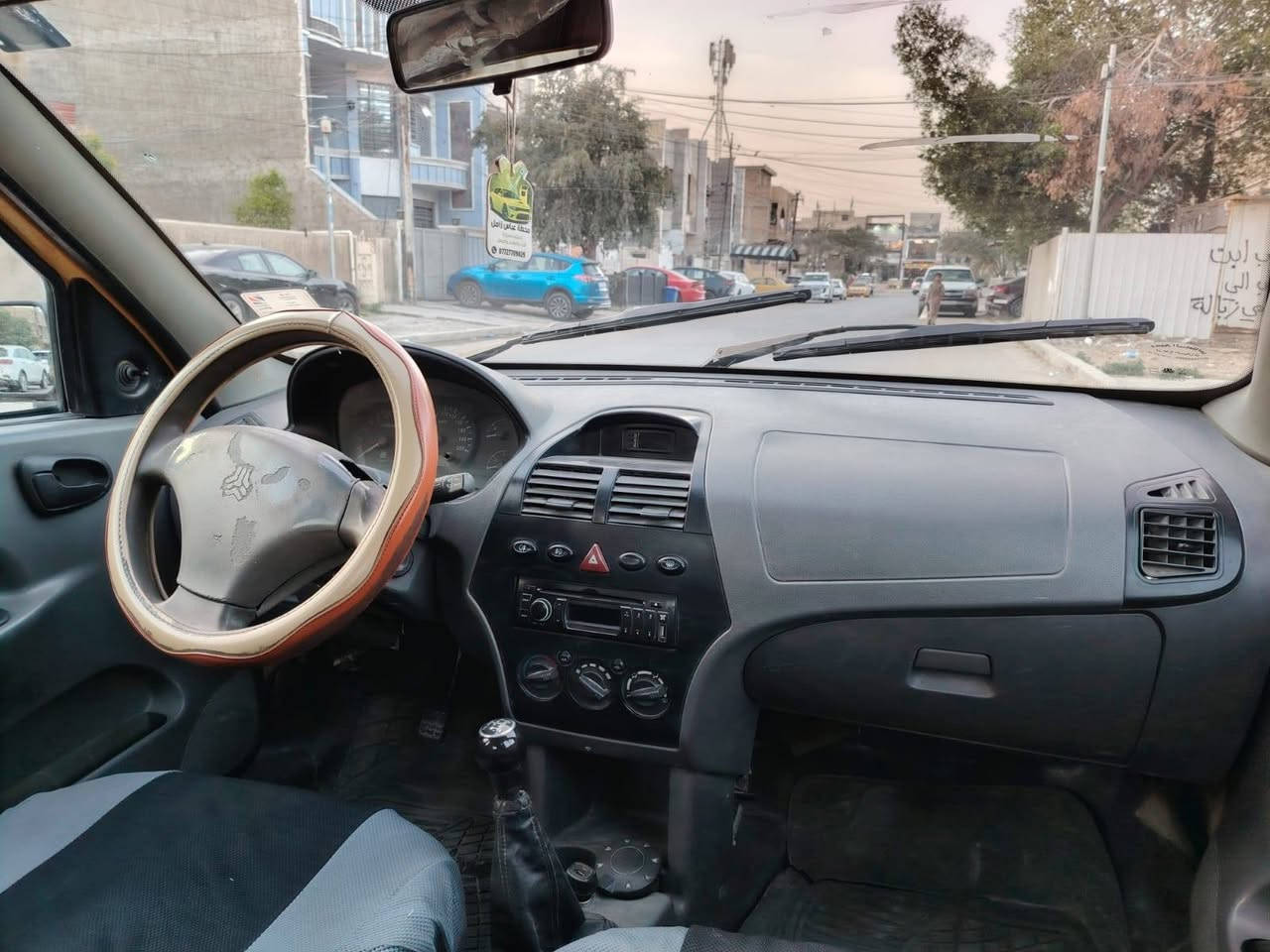 سياره طيبه موديل 2015 مكفوله كفاله عامه من (الصبغ و المكينه و الكير و الشواصي ) المكان بغداد/الامين الثانيه للستفسار الاتصال ***********
