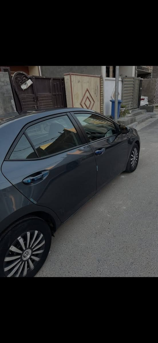 السلام عليكم كورلا 2015 امريكي بيهه بس بنيد صبغ اثر حادثها الموضح بصوره وبيهه قبق صندوق صبغ اثر جراد فقط بدون حادث ماشيه165 باسمي مكاني بغداد حي جهاد خلف مجمع نسيم *********** السعر115 وبيها مجال
